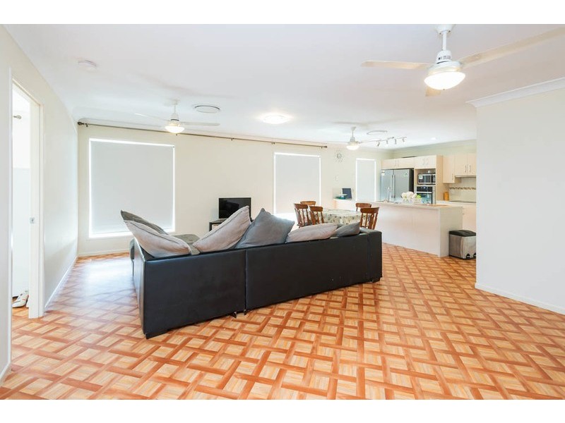 13 Taylor Street, Dinmore QLD 4303