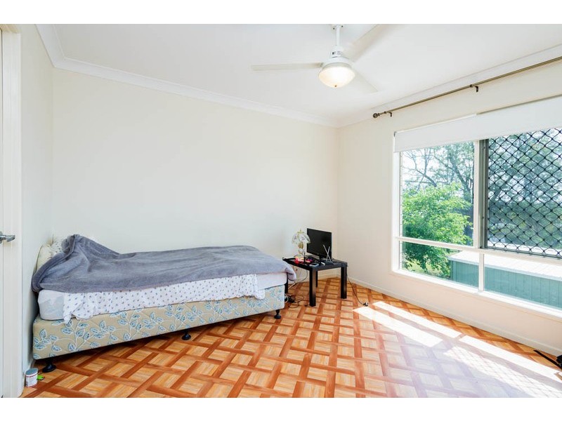 13 Taylor Street, Dinmore QLD 4303