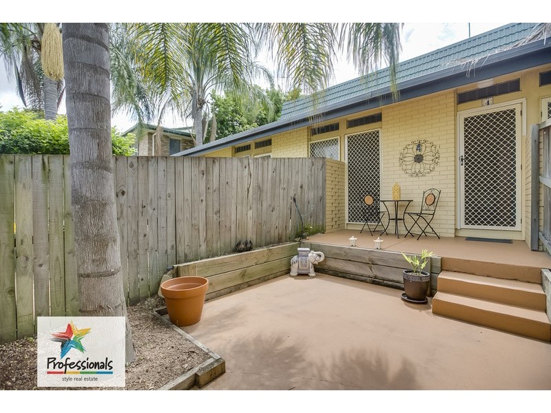 4/3 Ivymount Street, Nathan QLD 4111