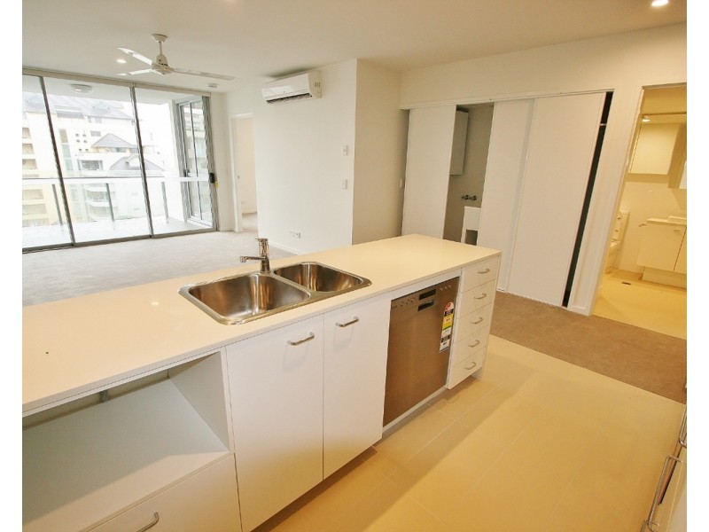 601/11-17 Lytton Road, East Brisbane QLD 4169