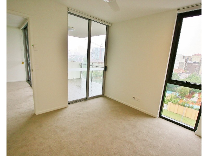 601/11-17 Lytton Road, East Brisbane QLD 4169