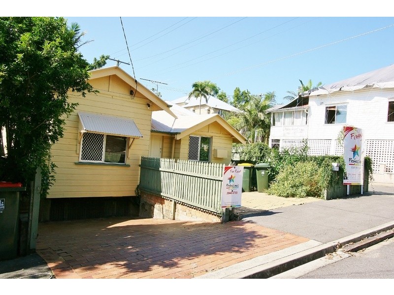 24 Heaslop Street, Woolloongabba QLD 4102