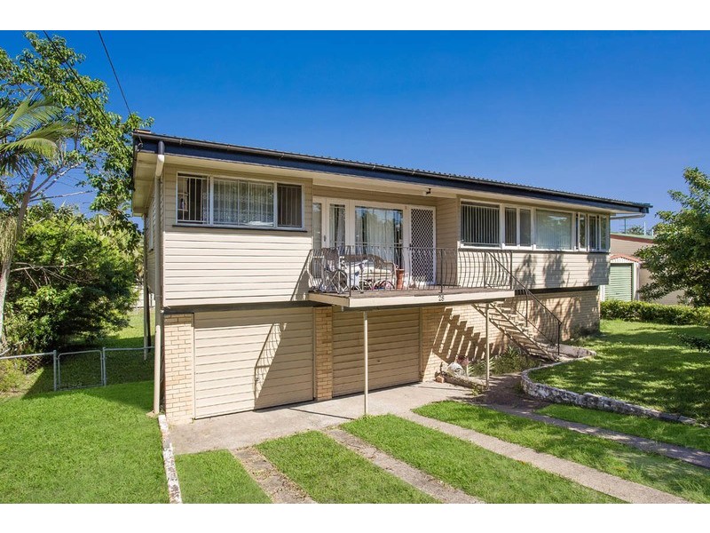 28 Camelia Avenue, Logan Central QLD 4114