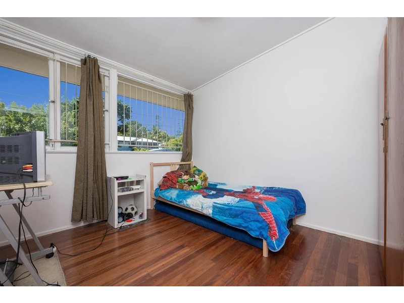 28 Camelia Avenue, Logan Central QLD 4114