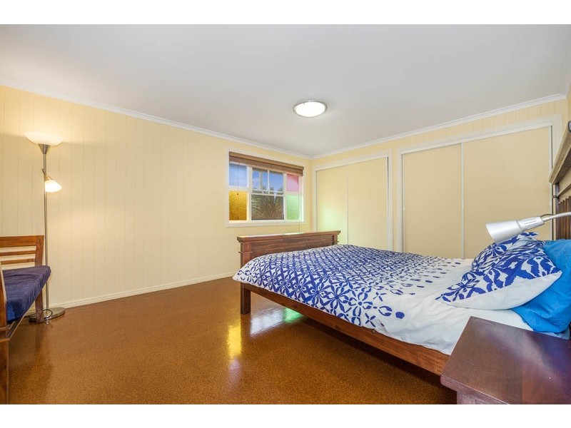 51 Bunya Street, Greenslopes QLD 4120