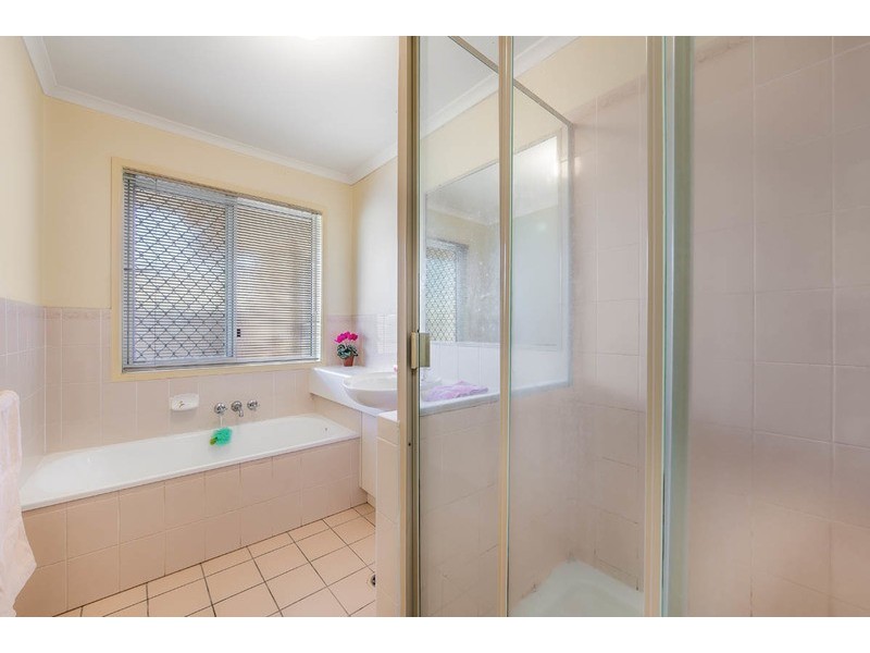 4 Hauff Close, Eagleby QLD 4207