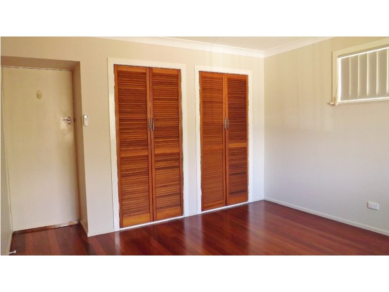 25 Victoria Terrace, Annerley QLD 4103