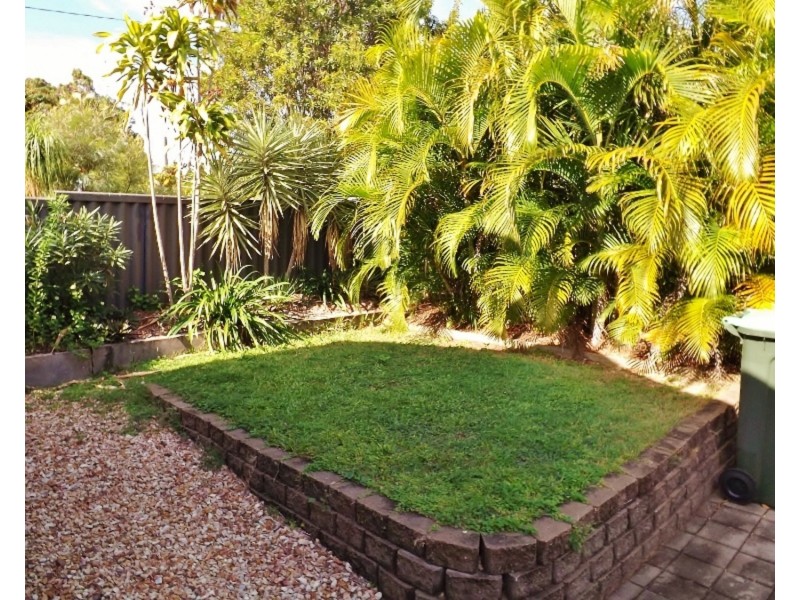 87 Adam Street, Wynnum QLD 4178