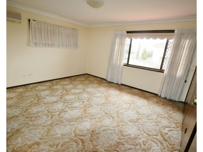 25 Doone Street, Macgregor QLD 4109