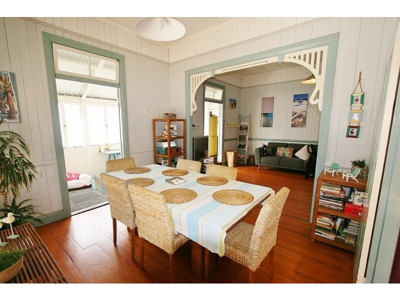 31 Dutton Street, Dutton Park QLD 4102