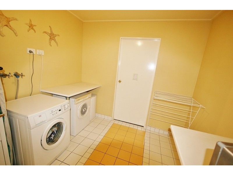 31 Dutton Street, Dutton Park QLD 4102