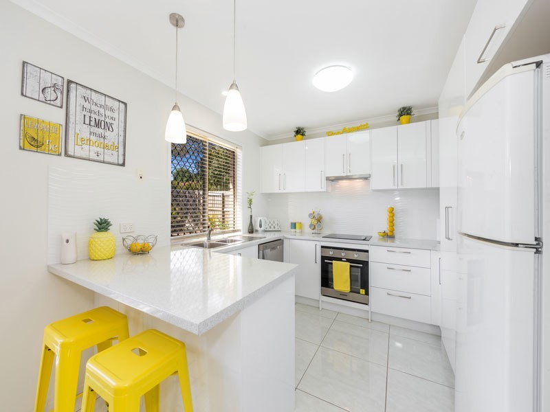 10 Hauff Close, Eagleby QLD 4207
