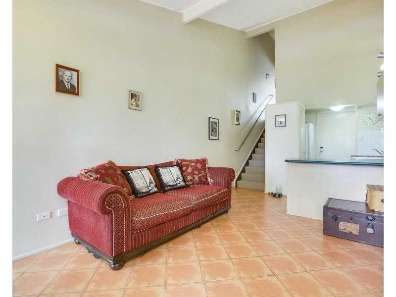 4/3 Ivymount Street, Nathan QLD 4111