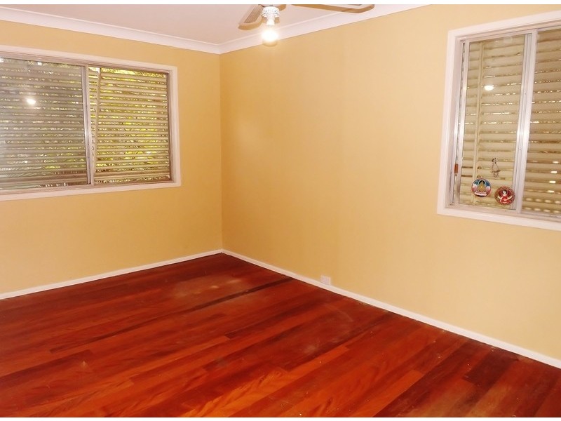 11 George Street, Kingston QLD 4114