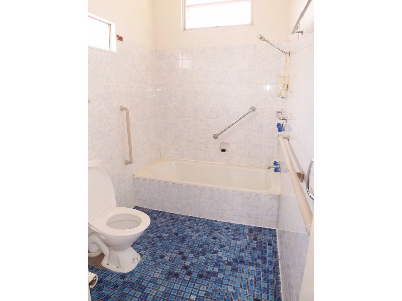 23 Hove Street, Highgate Hill QLD 4101