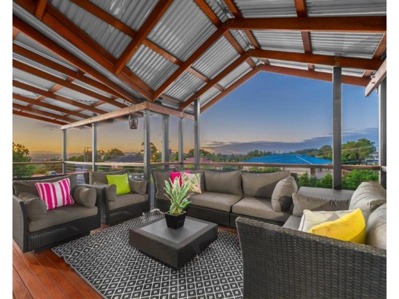 11 Timothy Street, Moorooka QLD 4105