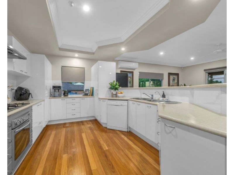 11 Timothy Street, Moorooka QLD 4105