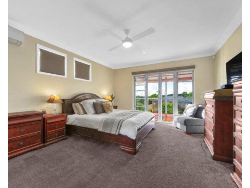 11 Timothy Street, Moorooka QLD 4105