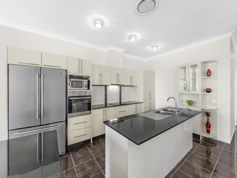 2-8 Dianella Court, New Beith QLD 4124