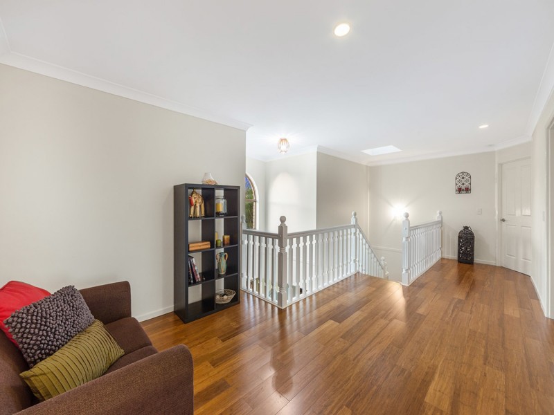 2 Aviance Close, Eight Mile Plains QLD 4113