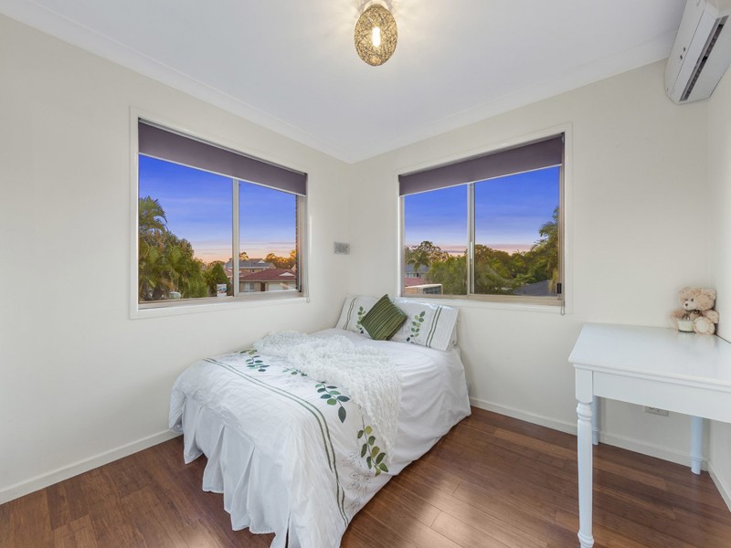 2 Aviance Close, Eight Mile Plains QLD 4113