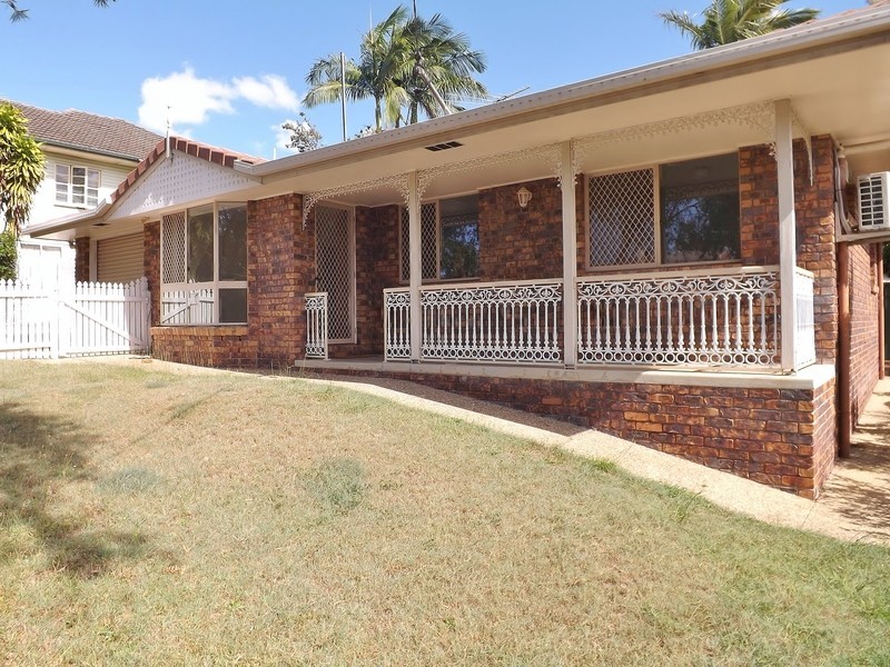 259 Cracknell Road, Tarragindi QLD 4121
