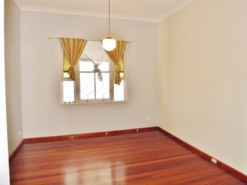 78 Deighton Road, Highgate Hill QLD 4101