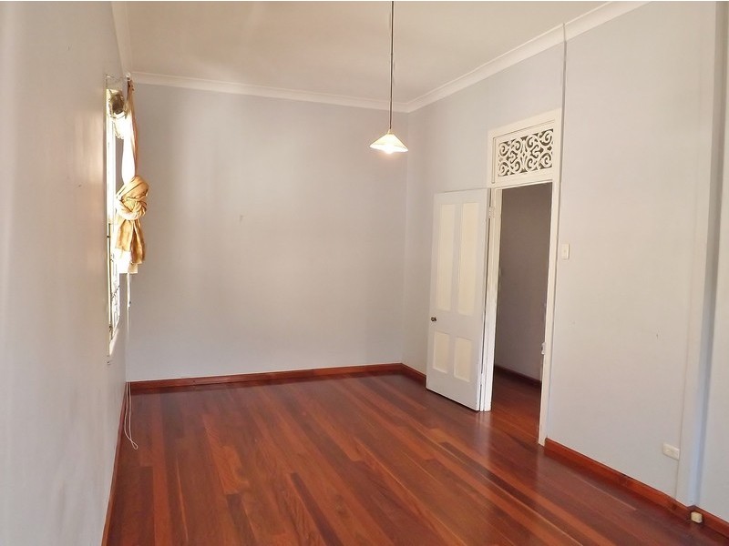 78 Deighton Road, Highgate Hill QLD 4101