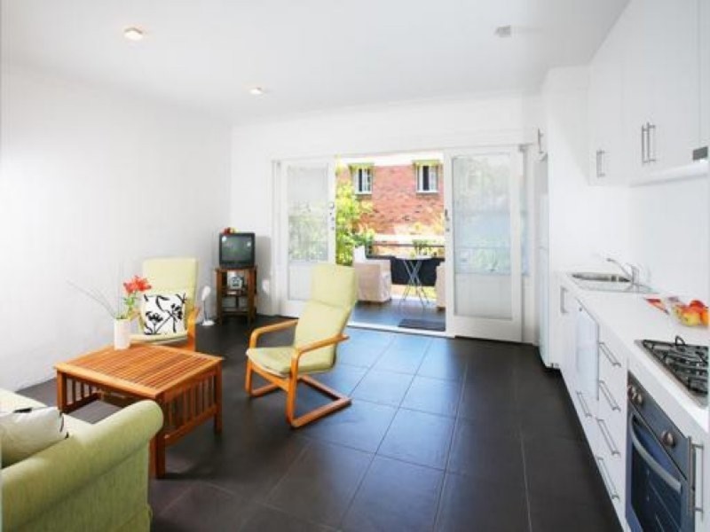 6/70 Barker Street, New Farm QLD 4005