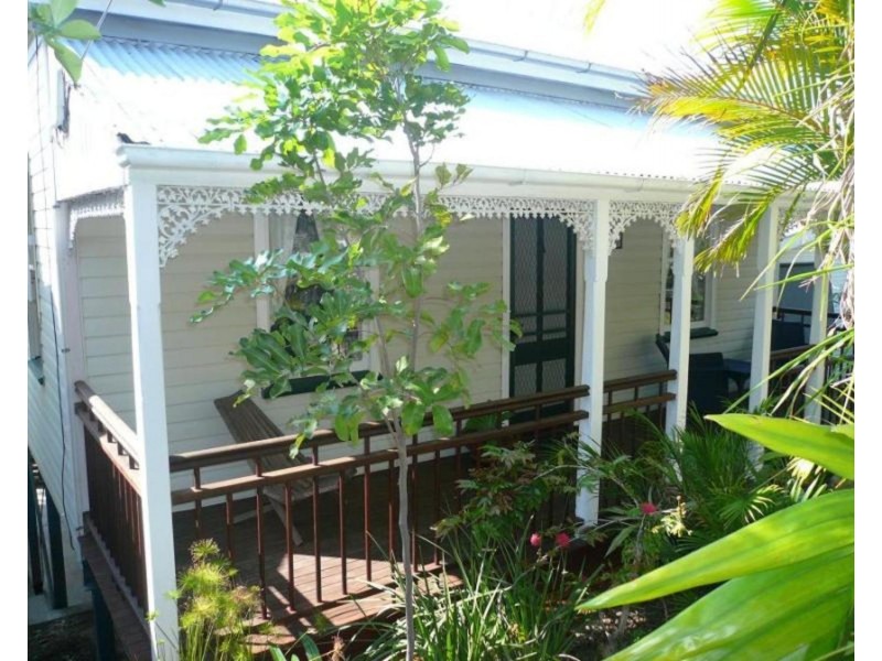 35 Wahcumba Street, Dutton Park QLD 4102
