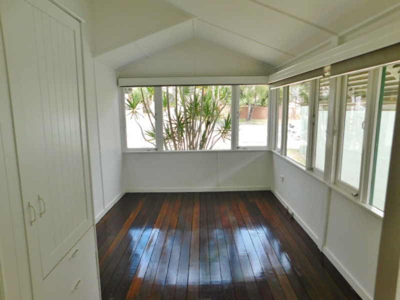 65 Pembroke Road, Coorparoo QLD 4151