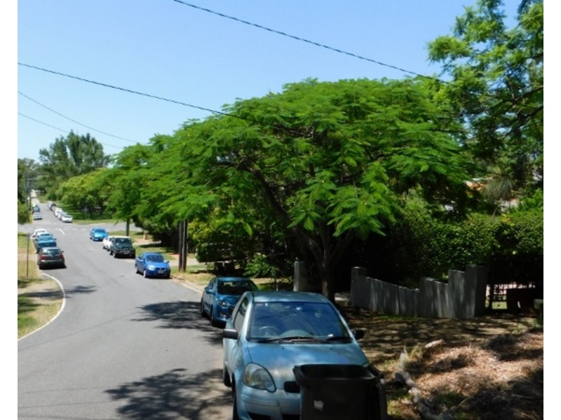 4/24 Twelfth Avenue, St Lucia QLD 4067