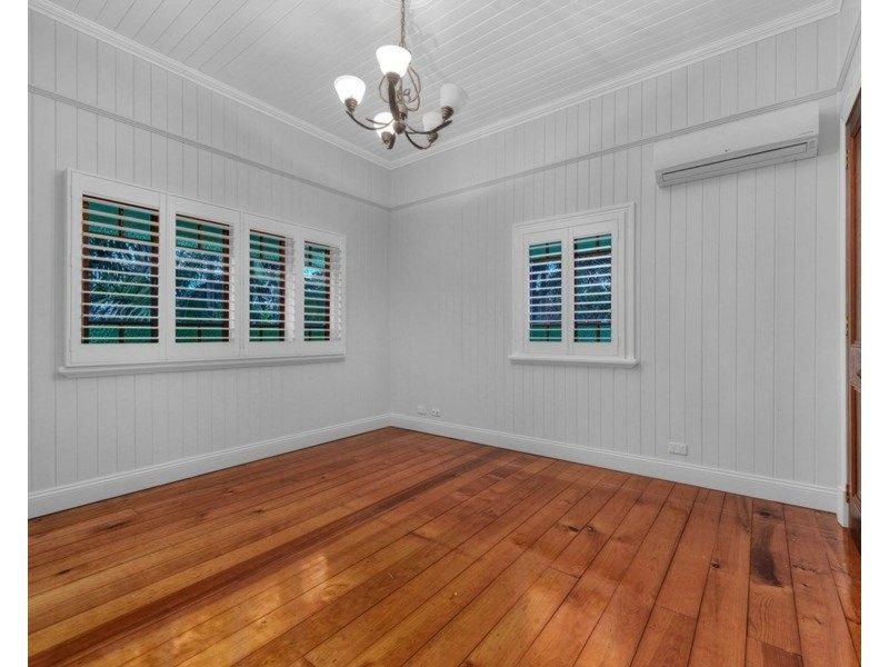 3A Dover Street, Hawthorne QLD 4171