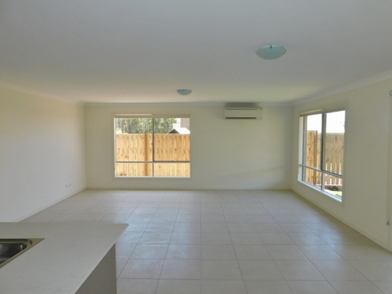 15 Lahey Cove, Coomera QLD 4209