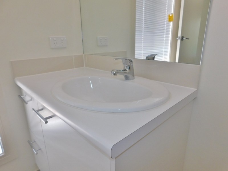 15 Lahey Cove, Coomera QLD 4209