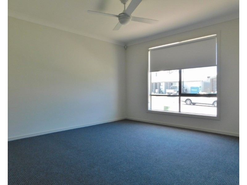 24 Mcpherson Crescent, Coomera QLD 4209