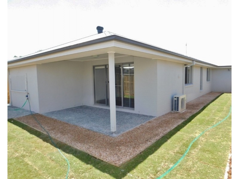 24 Mcpherson Crescent, Coomera QLD 4209