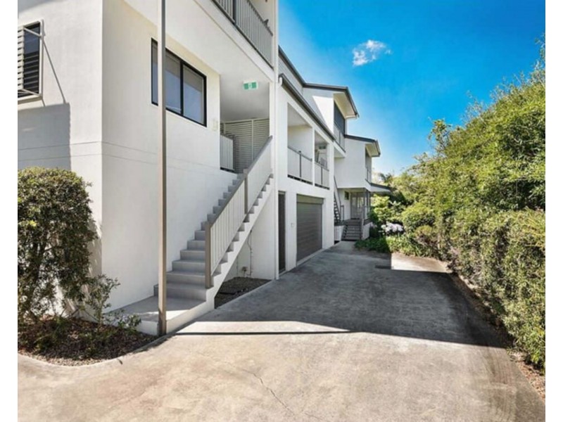 2/175 Norman Avenue, Norman Park QLD 4170