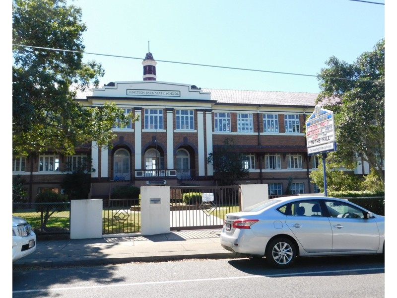 21 Cosker Street, Annerley QLD 4103