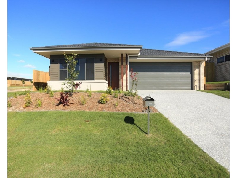 16 Woodrose Circuit, Pimpama QLD 4209