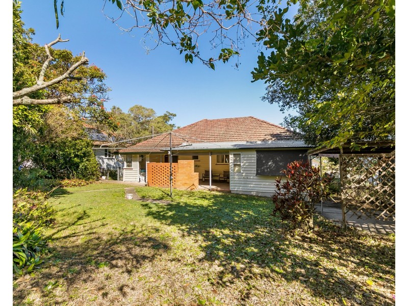 10 Hexham Street, Tarragindi QLD 4121