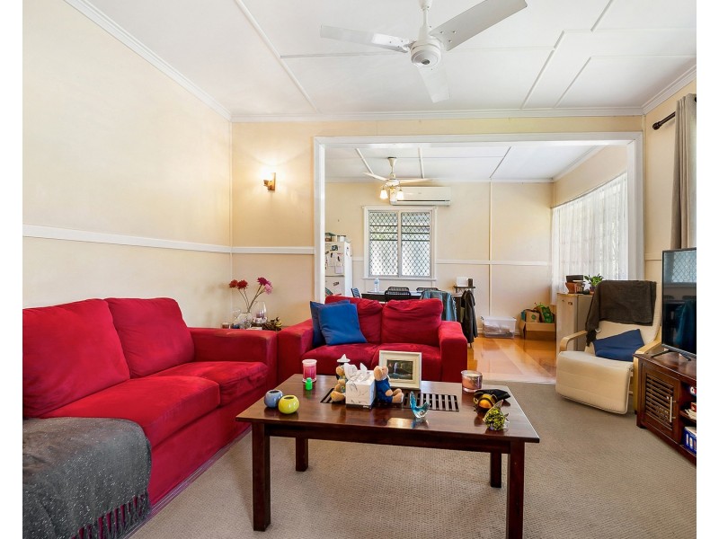 10 Hexham Street, Tarragindi QLD 4121