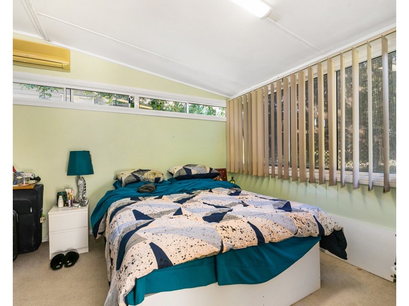 10 Hexham Street, Tarragindi QLD 4121