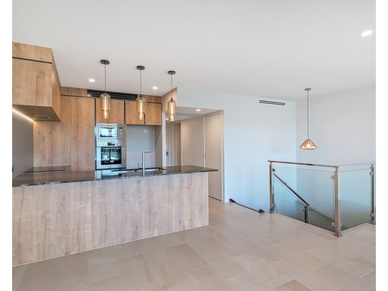 17/15 Roseglen Street, Greenslopes QLD 4120