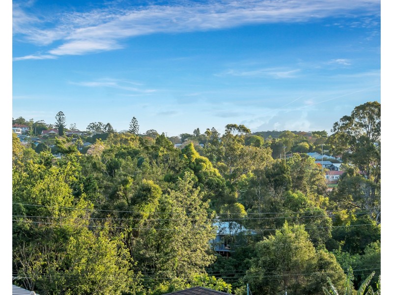 17/15 Roseglen Street, Greenslopes QLD 4120