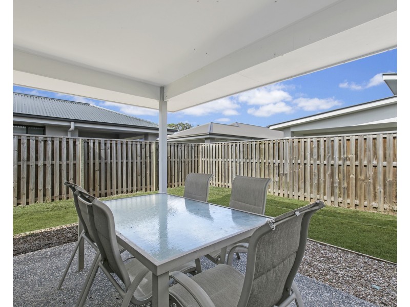 24 Mcpherson Crescent, Coomera QLD 4209