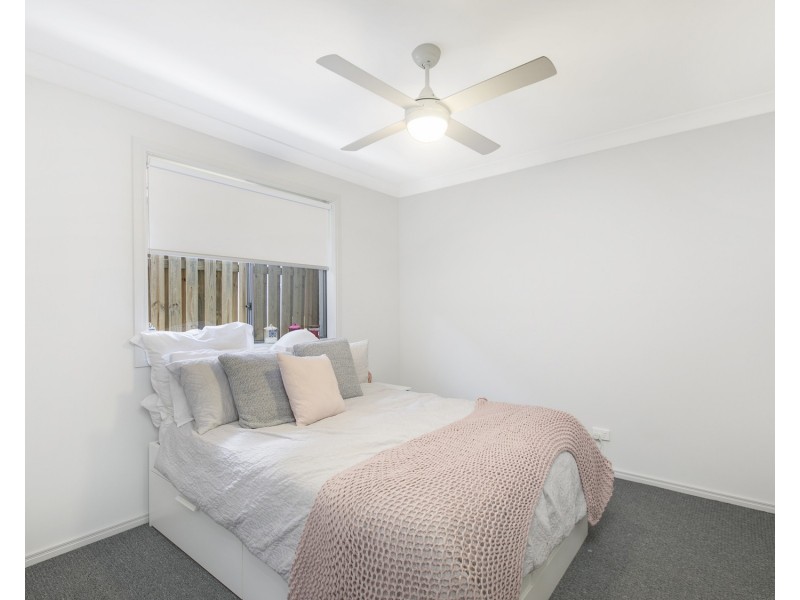24 Mcpherson Crescent, Coomera QLD 4209