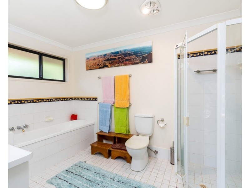 9 Madison Place, Carina QLD 4152