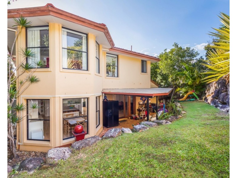 9 Madison Place, Carina QLD 4152