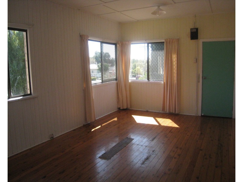 22 Roseberry Street, North Toowoomba QLD 4350